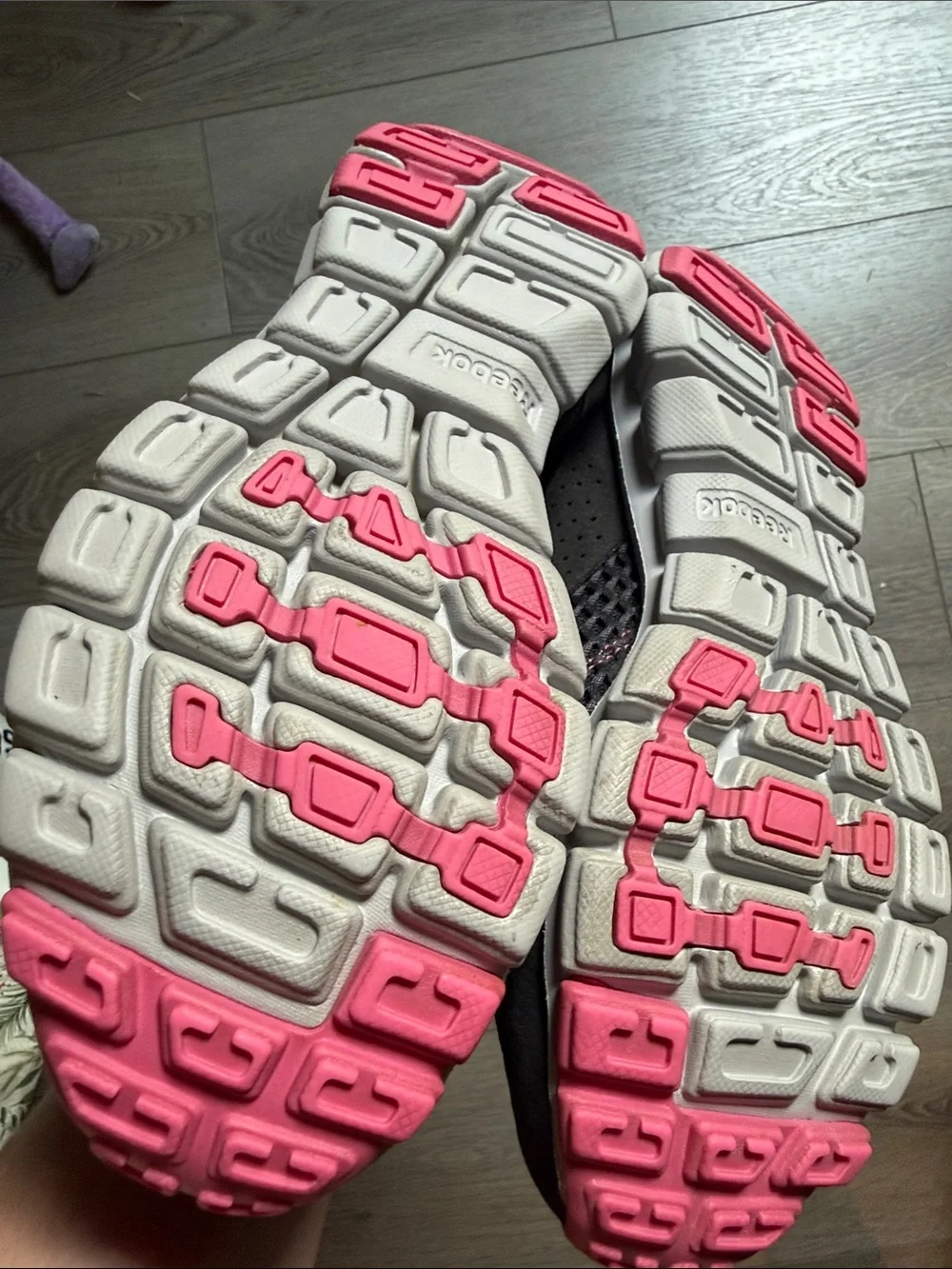 Reebok Women's Black Gray and Pink Running Sneakers Size 7